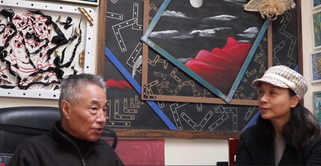 2022/12/08 星子安娜纽约采访诗人兼画家严力, 围绕诗歌,绘画以及个人经历和历史使命等问题探讨,严力展示了早期,中期和疫情期的各种作品。